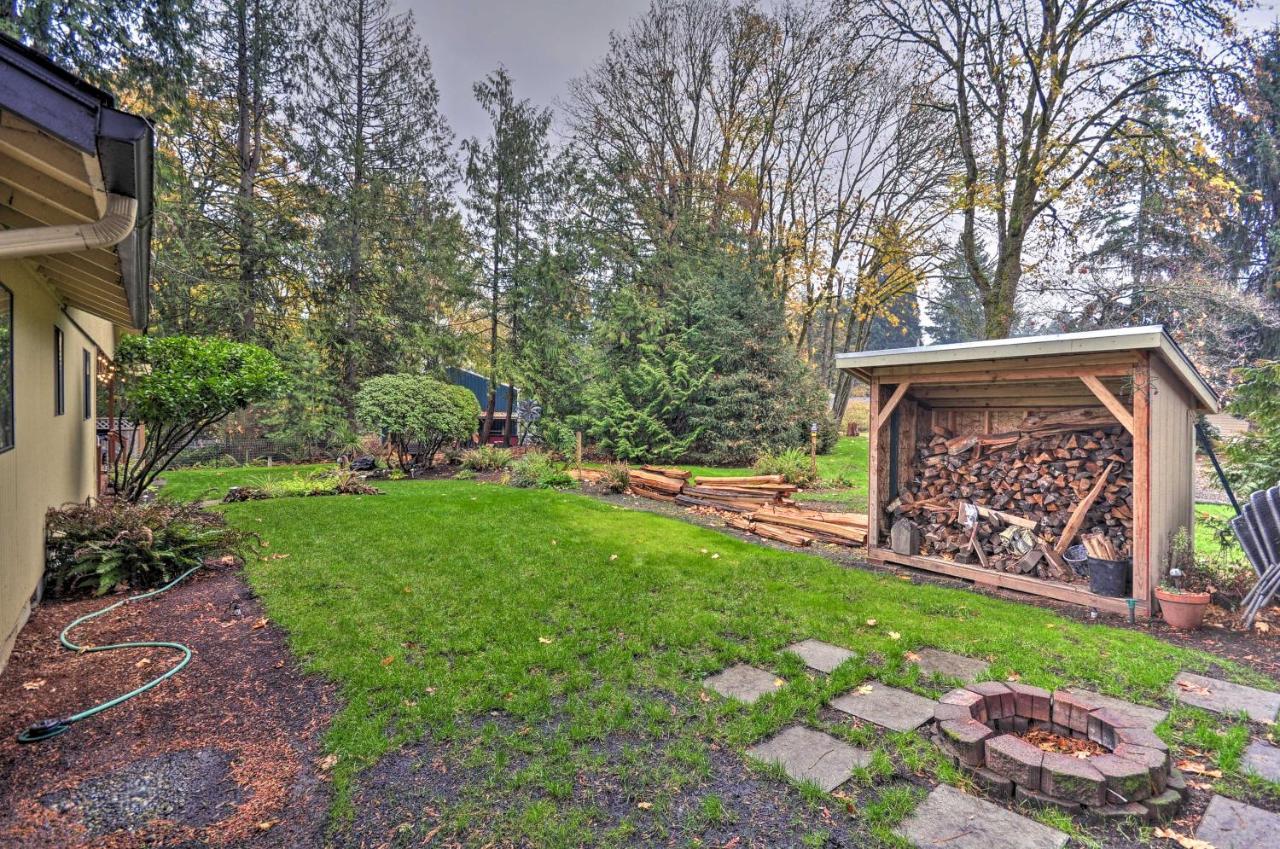 Quiet Vancouver Abode Large Yard And Fire Pit! Exterior photo